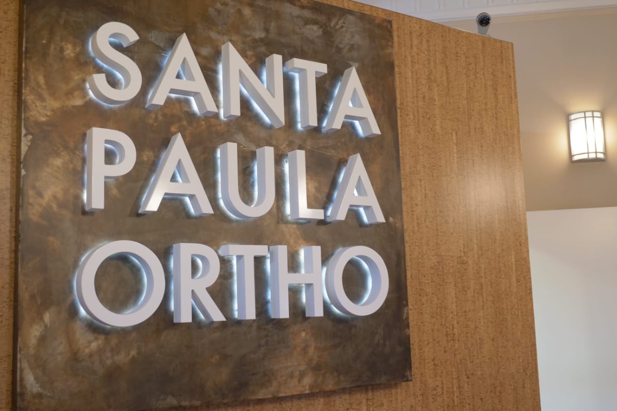 Santa Paula Orthodontics sign